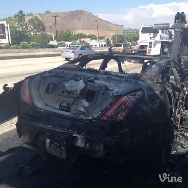 RushlightsMovie's tweet photo. Oh no!! Hope he's ok RT @BuzzFeedNews Dick Van Dyke Pulled From His Burning Car On L.A. Fwy http://t.co/3RB4hrqNoD … http://t.co/UF5FE8P0Yg