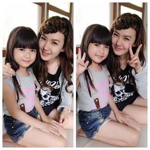 unda_naka's tweet photo. ใครกันน้าใช่พี่เชอรีนไม? http://t.co/23hcHbA7Uq