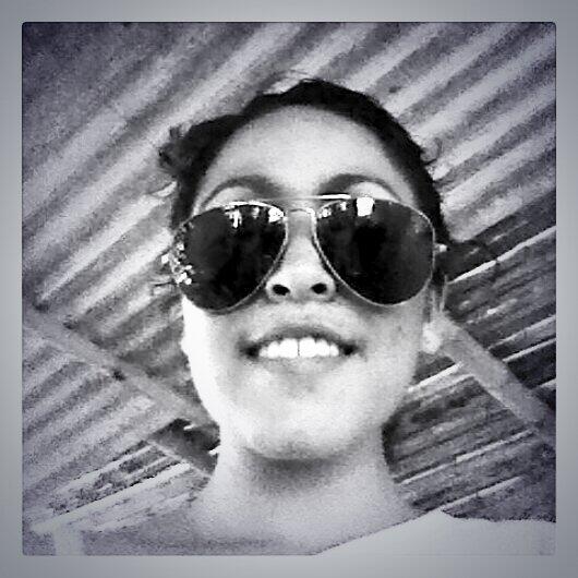zsvla's tweet photo. #blancoynegro http://t.co/PP6t7czG04