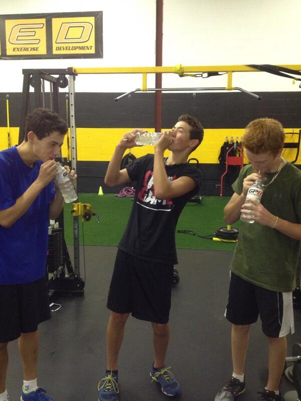 ProSportsSC's tweet image. @riley_tk  Davis and Carson plugging @gp8sportwater after a great workout.