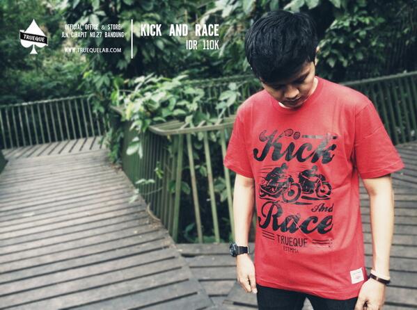 XXVIISTORE's tweet photo. #SALE #FRESH "KICK AND RACE" TEES IN RED | 30S COTTON | AVAILABLE SIZE S/M/L/XL | IDR.110K| ORDER SMS : 083821616416 http://t.co/I4asqYPfer