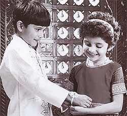 Sindhi_YSUK's tweet photo. A day to cherish the wonderful bond between a brother and sister - Happy #RakshaBandhan to all those celebrating! http://t.co/8ySmQ5Pwny