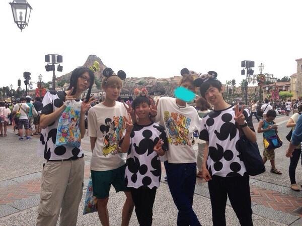 おかも 凛花 今日キヨディズニーシーいってたんや 今日行ってた子うらやましい Nicodance Aoi 今日はこの5人でディズニーシーに行った めっちゃびっちゃびちゃになってめっちゃおもしろかったー Http T Co ywccuufa Twitter