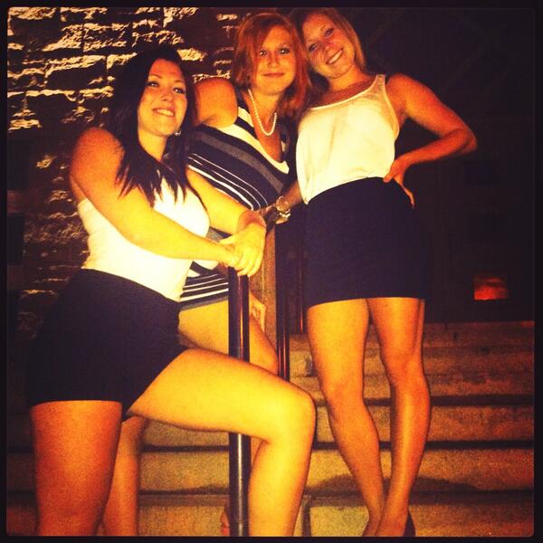 caroallice's tweet photo. #loveher #mybabies http://t.co/ECHV0f5YG8