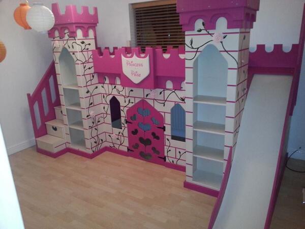 dreamcraftUK's tweet image. what&apos;s the best way to get interior designers interested in your products? please look at our furniture #healsdiscuss