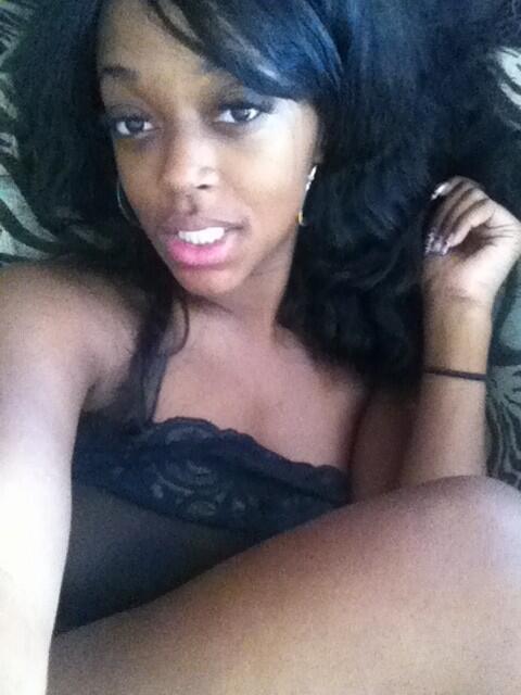 ✌#new day I'm fillin me.  Back on my #vegaslife  #moneyshit http://t.co/CDUjq1VU3s<a href="/tag/new"class="tags">#new</a><a href="/tag/vegaslife"class="tags">#vegaslife</a><a href="/tag/moneyshit"class="tags"><span>#moneyshit</span></a>