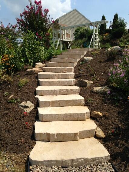 A sweet set of <a href="/techobloc/">Techo-Bloc</a> #maya step. #really...thats it? Plantings and boulders by client. #bestinberks