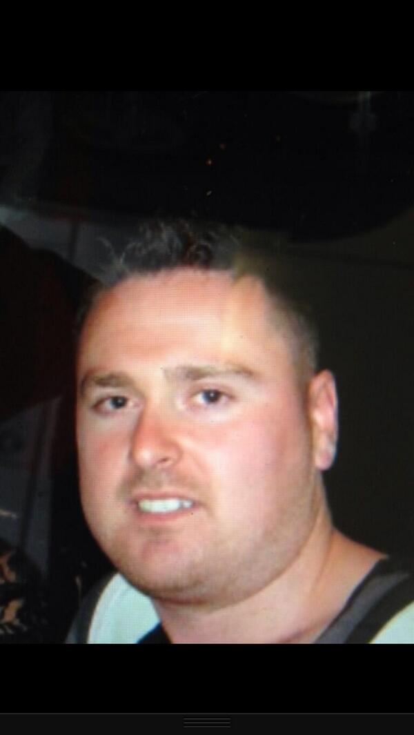 james_hampson's tweet image. #armyout