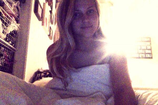 Autumn Smith on Twitter: "// I think she sleeps in the nude tbh. http