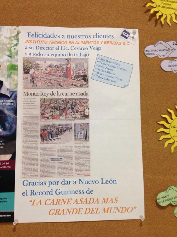 Hoy los de la oficina nos pusieron una felicitación al equipo de <a href="/LaCarneAsadaMty/">@LaCarneAsadaMty</a>  Que lindos mil gracias !