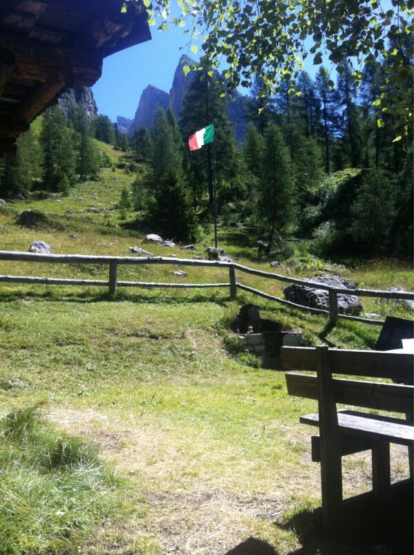 BONFO's tweet photo. @sartoluk http://t.co/Nsr8qvzhuN
