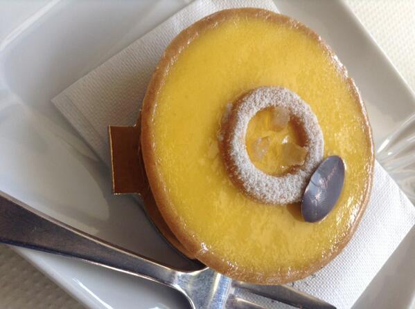 mattyff's tweet image. Best lemon tart so far @ pasticceria veneto #igino massari #pastry