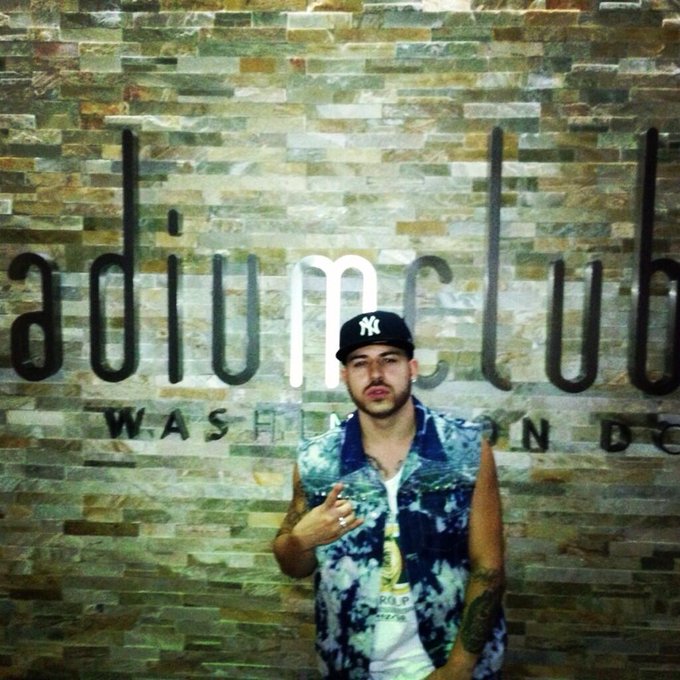 Just finish killin and ripping the stage tonight at #StadiumClub headed back home It Was Real #DC #LilProblem<a href="/tag/dc"class="tags"><span>#dc</span></a><a href="/tag/stadiumclub"class="tags"><span>#stadiumclub</span></a><a href="/tag/lilproblem"class="tags"><span>#lilproblem</span></a>
