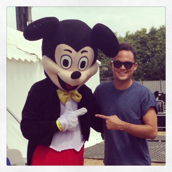 Mickey Mouse HQ (@OfficialMickey_) / Posts / X