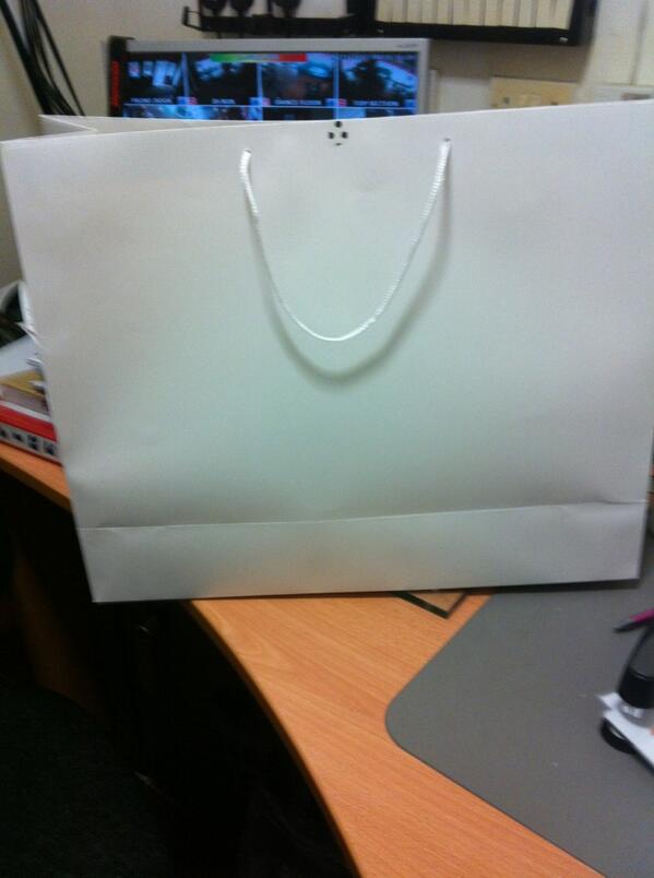joshhunter69's tweet photo. She doesn't deserve it :( #badgirl #notnicetome #favouriteshop http://t.co/SVZPmNbfx0