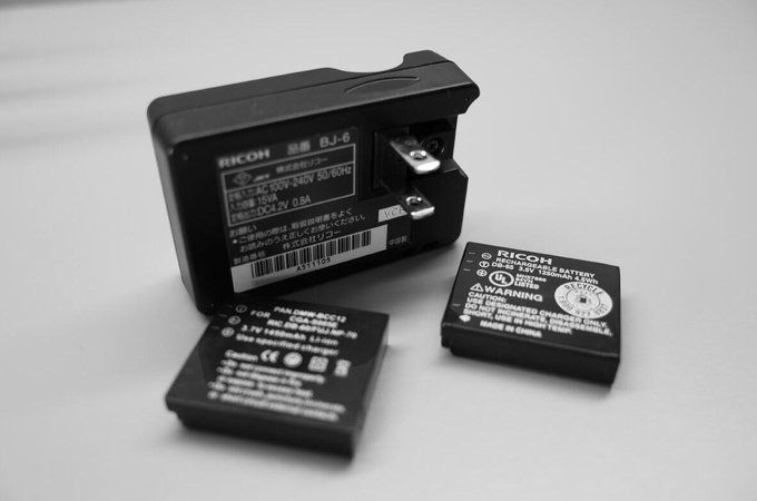 BSMp-z2CcAII5nv.jpg:small