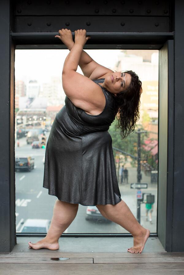 MartinezJanie's tweet photo. Serving city luxe at the Highline http://t.co/BBbz6UER0y