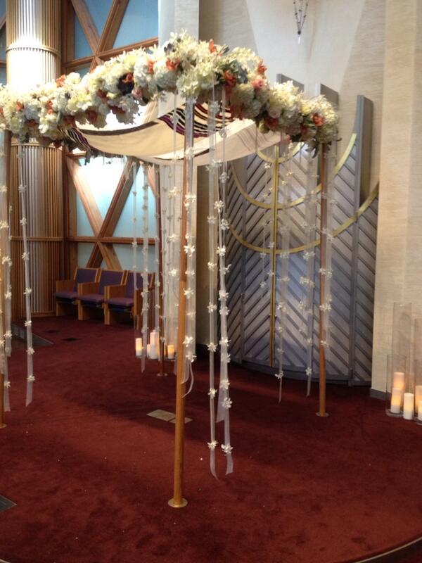 artsflowers's tweet photo. Weekend wedding http://t.co/dNC4DZPhgj