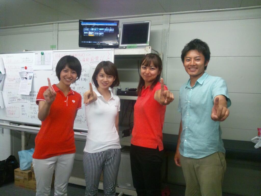 Abc高校野球 ねったまくん Ar Twitter ねったまくん 決勝の燃えろ ねったまアルプスは4人でお送りします 1塁側 前橋育英はテレビ朝日の林美沙希 弘中綾香 両アナウンサー 3塁側 延岡学園はabcの北條瑛祐 大野聡美 両アナウンサーです 気合い入ってます Abc高校野球 ねったまくん Ar Twitter ねったまくん 決勝の燃えろ ねったまアルプスは4人でお送りします 1塁側 前橋育英はテレビ朝日の林美沙希 弘中綾香 両アナウンサー 3塁側 延岡学園はabcの北條瑛祐 大野聡美 両アナウンサーです 気合い入ってます
