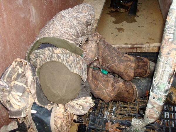 talleybottoms2's tweet photo. Duck commander down for the count. http://t.co/iKVA4AETfJ