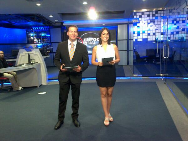 JpaulinoR's tweet photo. @ClaudioNasco @Farideraful los adoro, los extrano, me parece un sueno, cuidense http://t.co/zU8zgSmObt