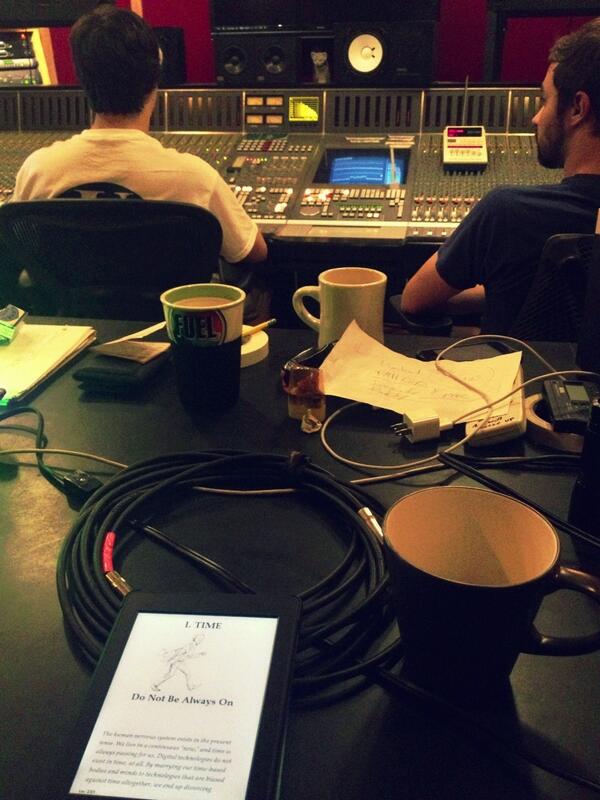 balancermusic's tweet image. Reading @rushkoff while the boys are recording guitars #programorbeprogrammed