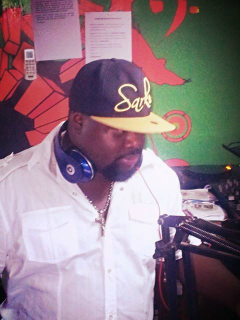Y1079FM's tweet photo. Warning!Strictly #Hiphop @#HighVolume @sammyforson #Nowplaying #On2DaNextOne @S_C_ #MydMorningShow http://t.co/bvPtFJsOJd