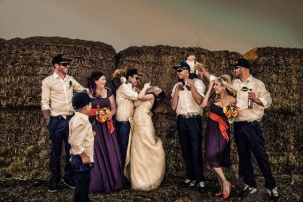 - aliceinweddingland.co.uk/bridal-party-p… #AwardWinningAustralianPhotographer #BridalPartyPhotos #CreativeWeddingPhotos #KyLuu ...