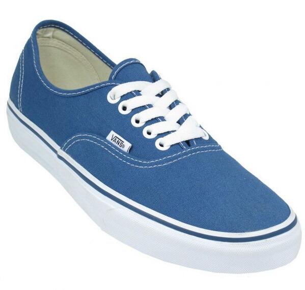 RevSocYA's tweet photo. "Do your shoes accurately represent your personality?" #EdFringe http://t.co/flPc0bG9YL