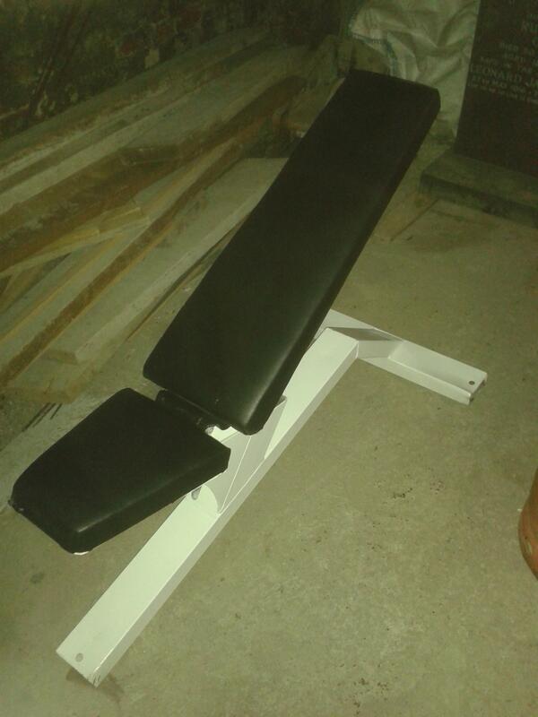 NDSEvents's tweet image. First gym upgrade purchased 120 cash #utilitybench #doesitall 2 be installed once @JEoasis7 tidies under the table