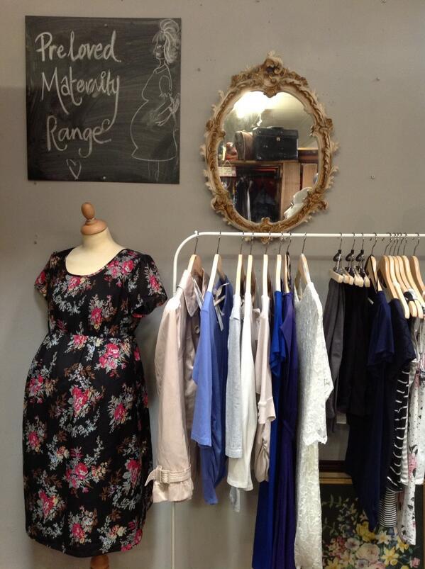 B_andBump's tweet photo. Check out my new and preloved maternity clothing rail @happydaysCowB #vintage #maternity #Cowbridge http://t.co/XwpPbsBETF