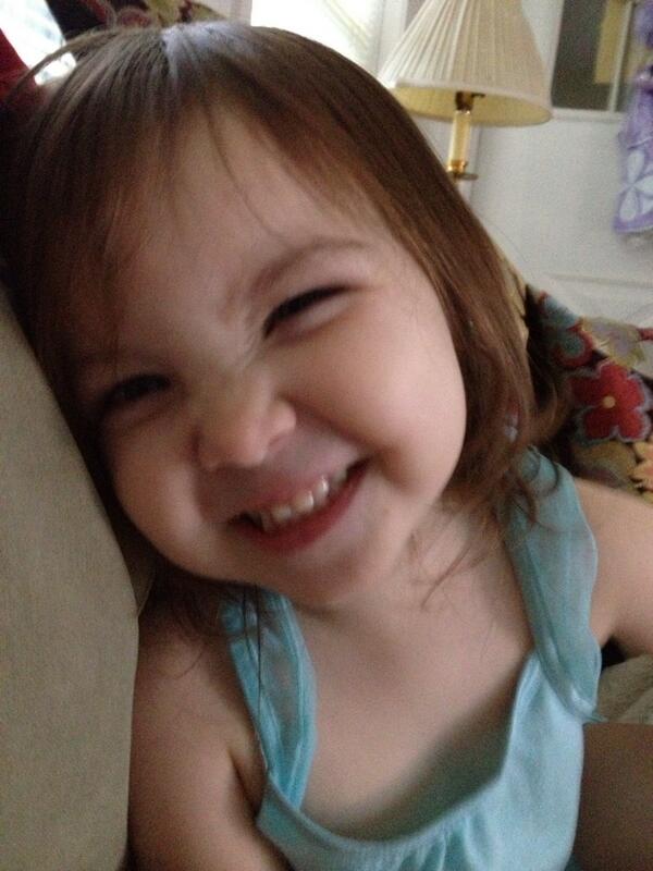 awick8's tweet photo. Say cheese Madilynn! :) #soadorable #prettylady #inlove http://t.co/JTm05rTm2f