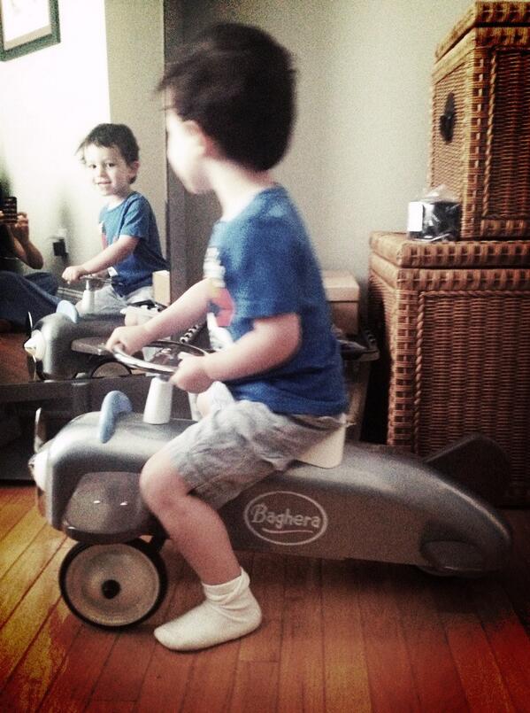 LesleyMia's tweet image. My munchkin on his speedster plane @BeanpatchandCo. Miss this kid.