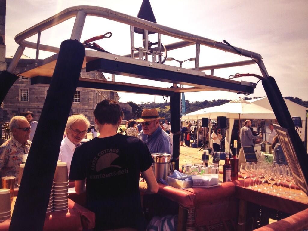 Happy punters get their drinks - copyright Richard Prowse Happy punters get their drinks - copyright Richard Prowse