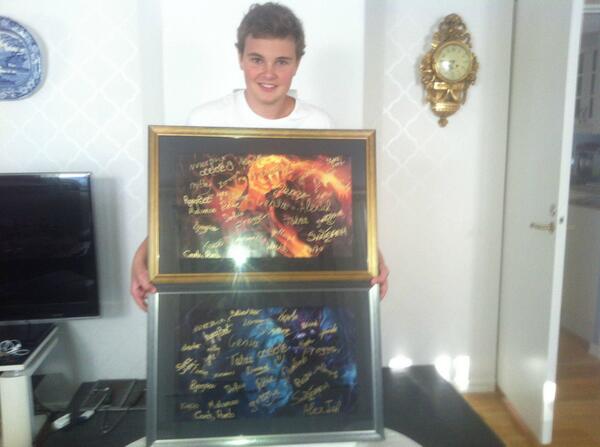 Krepo's tweet image. Martin framed the signed posters he received at the EU #LCS. What a baller. Wish him all the best!