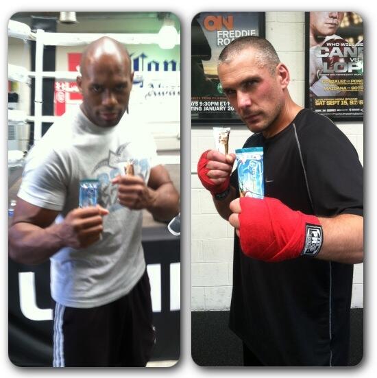 Shadbeast's tweet photo. Gaspard vs Tika @QuestNutrition #questboxing #wildcardwest http://t.co/xXMDBxer00