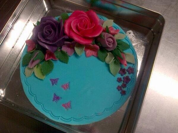 Archie2010Sarah's tweet image. Marzipan flowers