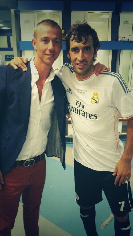 Grandes sensaciones hoy en el bernabeu pero lo mejor ha sido poder estar a su lado durante mucho tiempo.GRANDE RULO