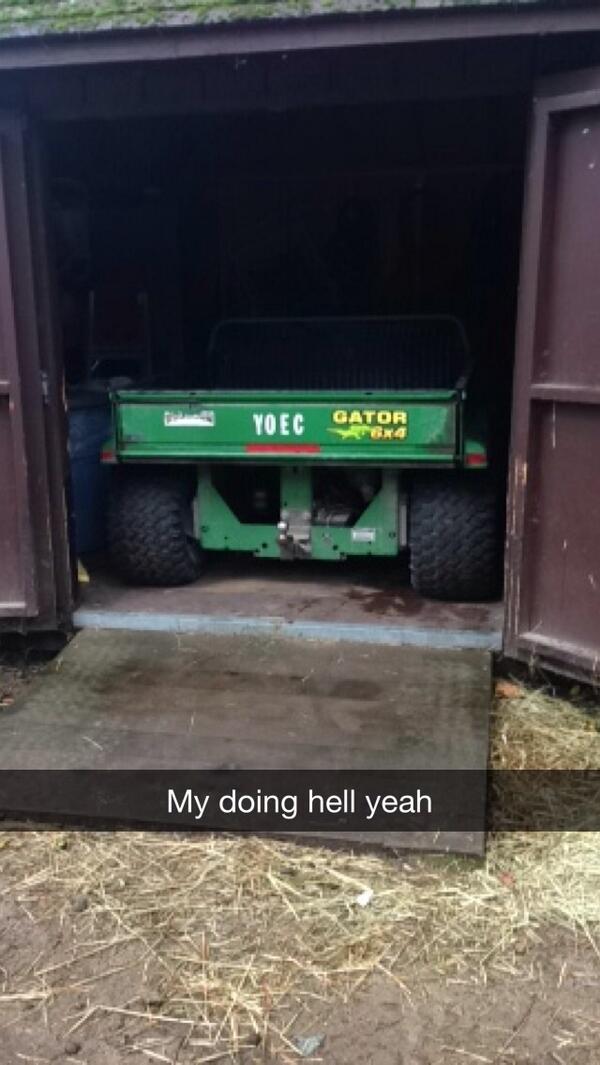 re_beccakay's tweet image. Parked the gator in the gator shed on my last day #cleanedit #noonehasdoneit