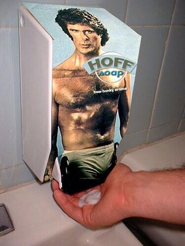 Otermar's tweet photo. @marquet @joancuadros creo que su leyenda es mucho más enorme de lo que imaginamos... #hoffsoap http://t.co/qTmfJ1926a