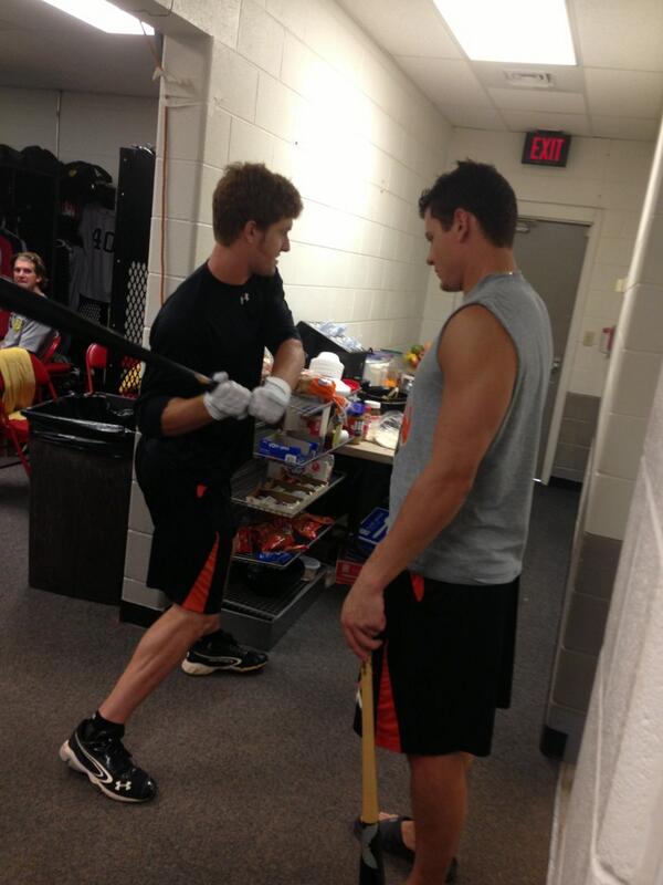 abarkett17's tweet image. @outtadapakmark Hitting Tips #batlag #chestpop #uppercut #chubs #itsallinthehips