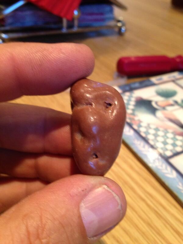 Little man in choc crunchies <a href="/triplescience/">omg lol</a> <a href="/hellobee/">🦁</a>