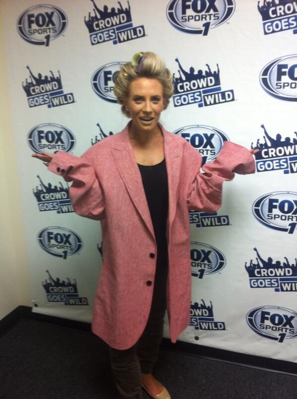 alisonlangstyle's tweet photo. Georgie in Trevor's jacket! Hahha http://t.co/PI7Y9g3B6n