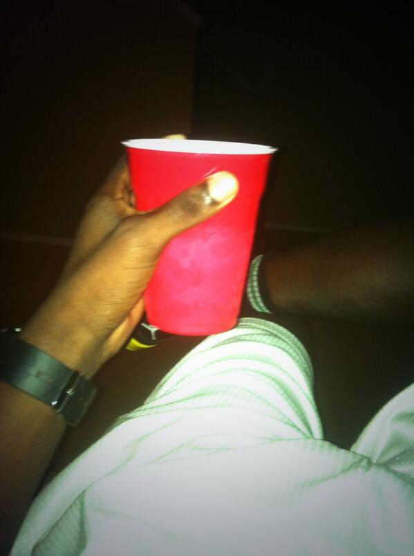 Just_SmokeMe's tweet image. Sipping On That Good At The Kickback .. #HellaDrinks
