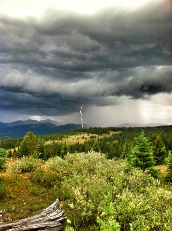 Sweet lightning storm this afternoon