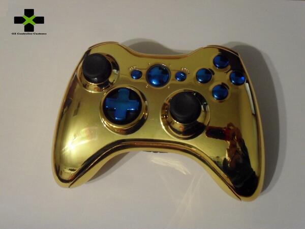 ozcontrolcustom's tweet image. Chrome gold shell with chrome blue buttons and triggers. $99.95 new or $59.95 with a donor controller.