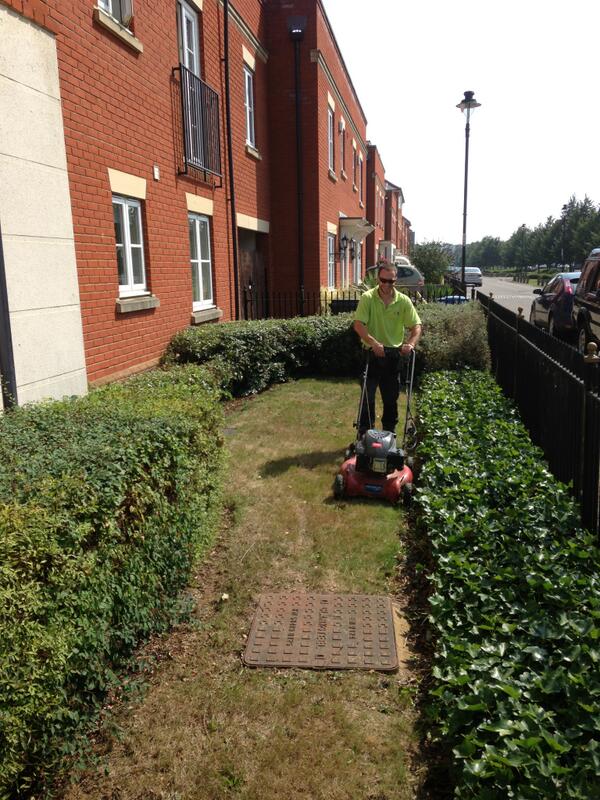 When your smiling; When your smiling; The whole world smiles with you