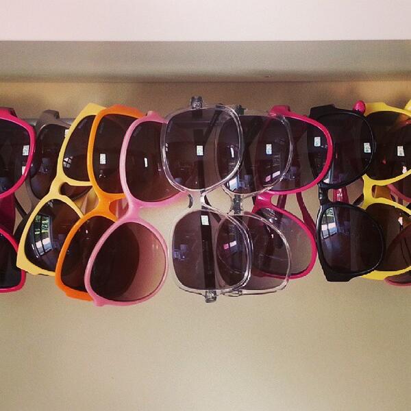 ZoeDrakouli's tweet image. The sun is shining!! Make your pick! #THEGLASSOFBRIXTON available at #ActandReact showroom!