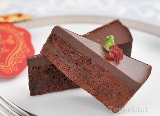 005lawson's tweet photo. チョコレートケーキ♪  https://t.co/Xr0Yz6dIee