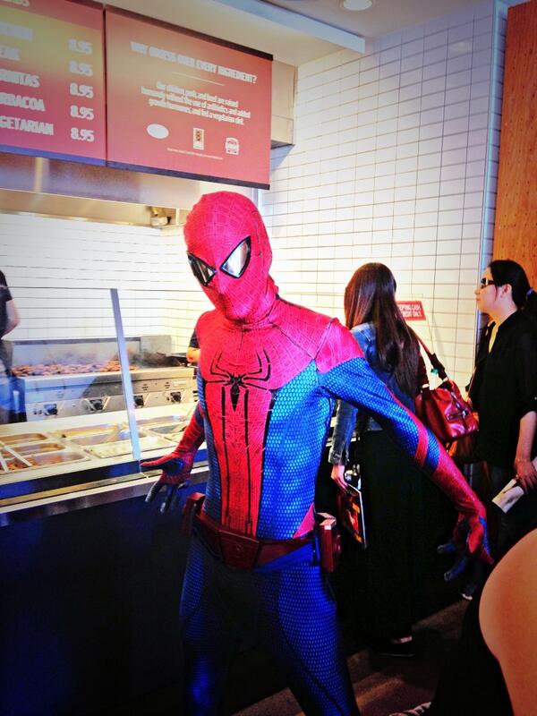 annepeacock's tweet photo. Even Spiderman loves Chipotle Fridays!!! @ChipotleTweets @TrulyJo @codyroyle #ccc #lifeisburritoful http://t.co/4QgqiPnihc